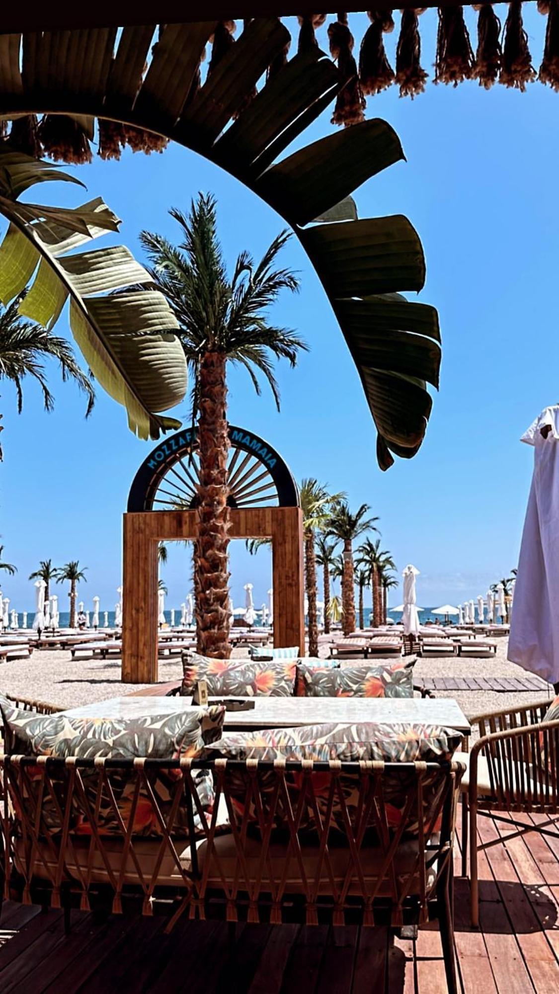 White Tower Mamaia Prestige Apartments 外观 照片