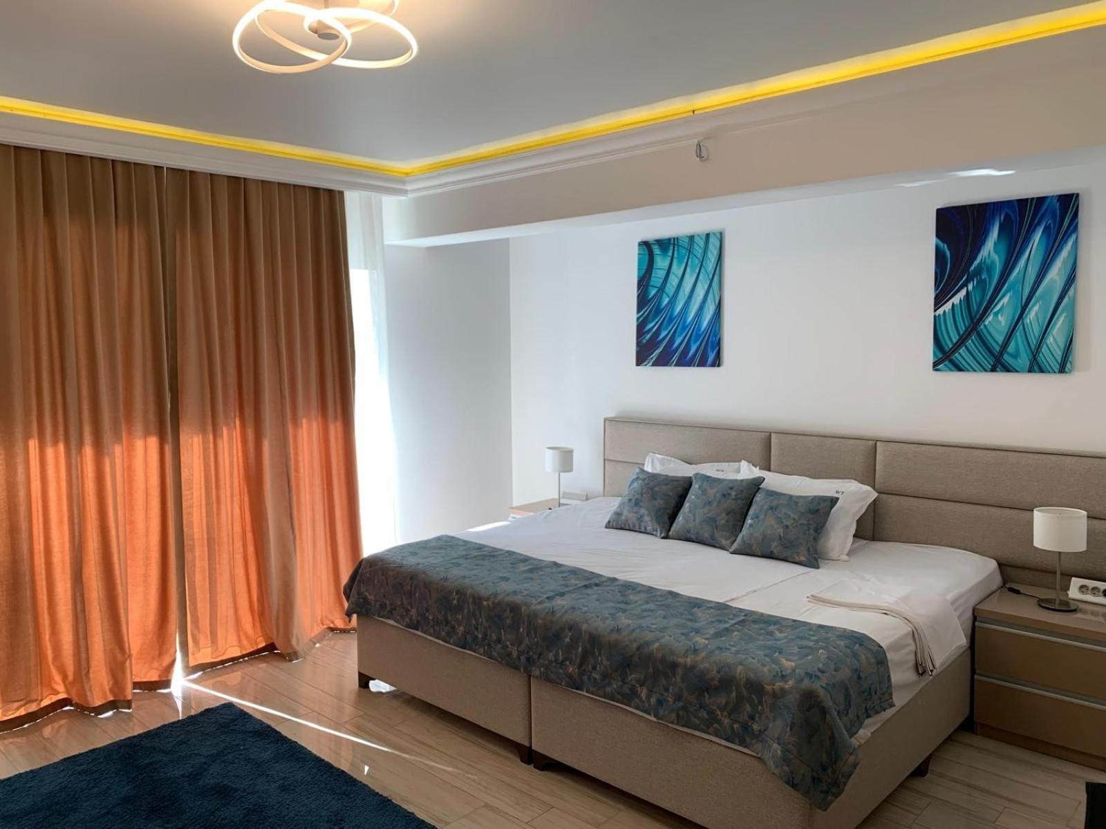 White Tower Mamaia Prestige Apartments 外观 照片
